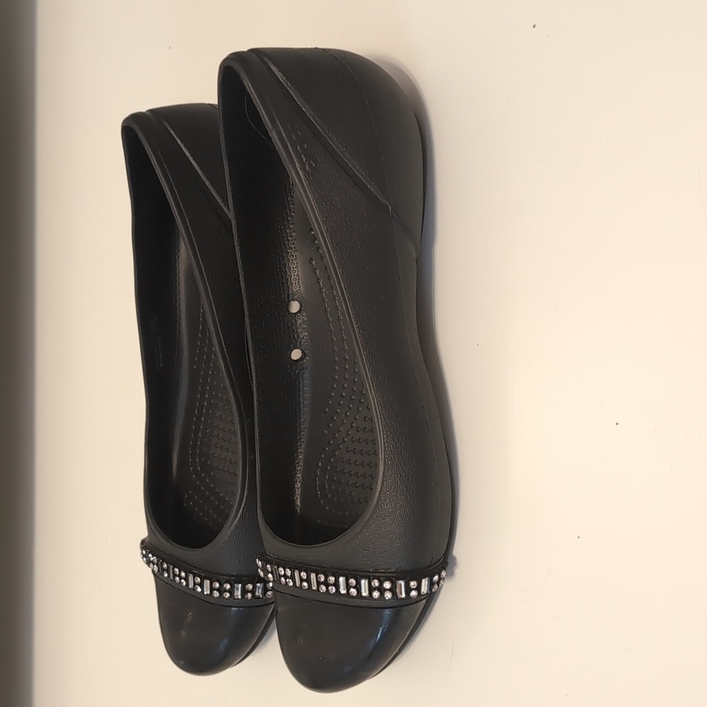 Crocs Black Women's Flats with Rhinestone Detail Size 8 - Picture 5 of 8